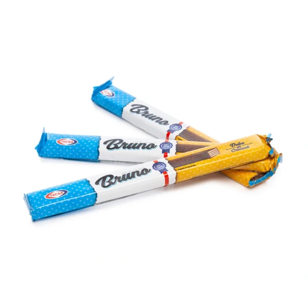 Bruno bar with cocoa-flavoured cream